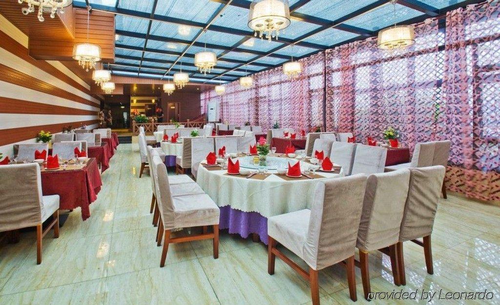 Chengdu Baiheng Hotel Restaurant foto